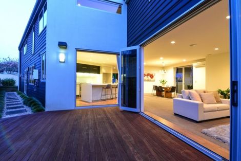 Photo of property in 5b Peninsula Point, Huntington, Hamilton, 3210