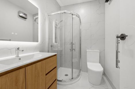 Photo of property in 9/17 Parker Avenue, New Lynn, Auckland, 0600