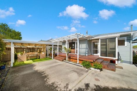 Photo of property in 52 East Street, Greytown, 5712