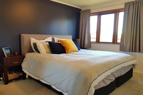 Photo of property in 660 Te Atatu Road, Te Atatu Peninsula, Auckland, 0610