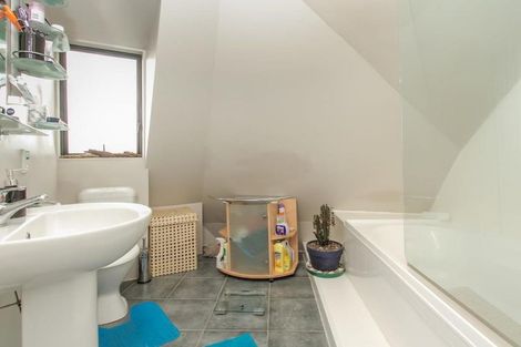 Photo of property in 39 Chamari Close, Titirangi, Auckland, 0604