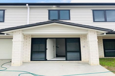 Photo of property in 13a Magellan Place, Papatoetoe, Auckland, 2025