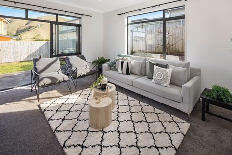 Photo of property in 32 Mauldeth Terrace, Churton Park, Wellington, 6037