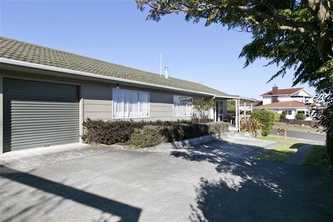 Photo of property in 24 Hammersmith Street, Richmond Heights, Taupo, 3330
