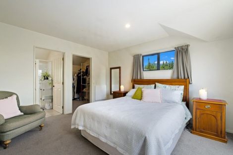 Photo of property in 4 Aspinall Street, Wanaka, 9305