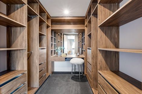 Photo of property in 45 Armstrong Farm Drive, East Tamaki Heights, Auckland, 2016