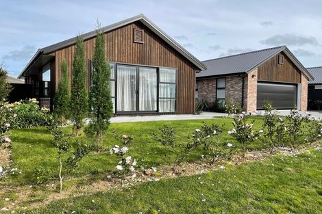 Photo of property in 6 Taylor Street, Cambridge, 3434