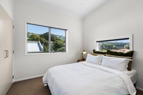 Photo of property in 8/123 The Parade, Island Bay, Wellington, 6023