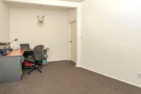 Photo of property in 39 Chamari Close, Titirangi, Auckland, 0604