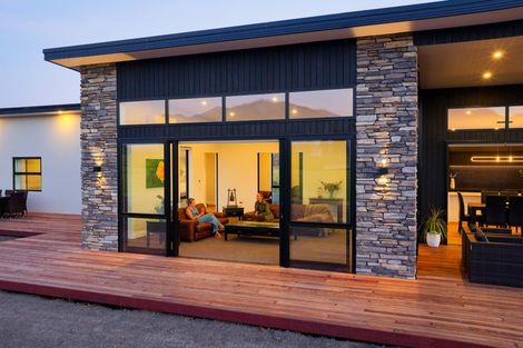 Photo of property in 23 Te Ao Wharepapa Lane, Peketa, 7373