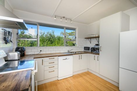 Photo of property in 7 Tararua Terrace, Cloverlea, Palmerston North, 4412