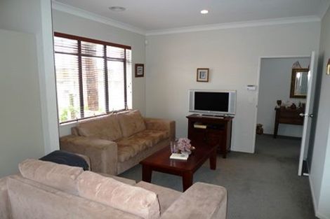 Photo of property in 77 Amesbury Drive, Churton Park, Wellington, 6037