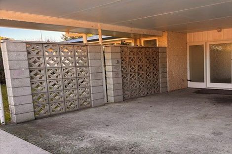 Photo of property in 18 Greenwood Place, Paraparaumu, 5032