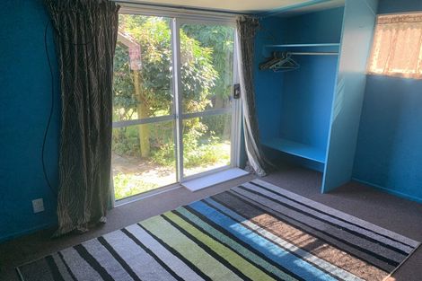 Photo of property in 9 Mackworth Street, Woolston, Christchurch, 8062