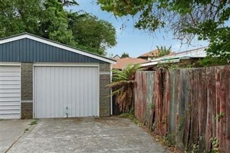 Photo of property in 2/37 Lochee Road, Upper Riccarton, Christchurch, 8041