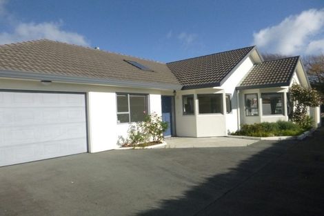 Photo of property in 59a Hautana Street, Woburn, Lower Hutt, 5010