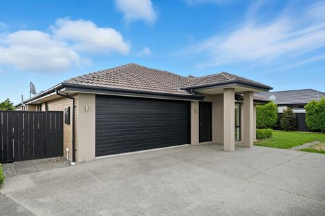 Photo of property in 11 Aspen Street, Rangiora, 7400