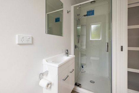 Photo of property in 30 Queen Street, Cambridge, 3434