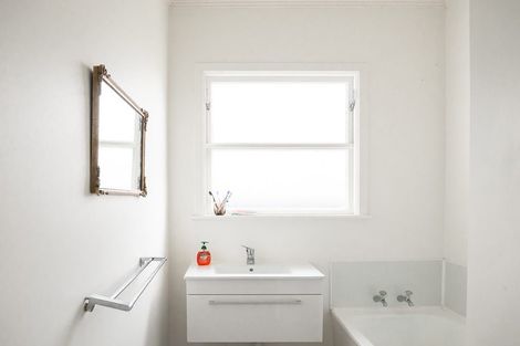 Photo of property in 1 Nile Street, Whanganui East, Whanganui, 4500