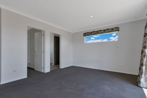 Photo of property in 9 Walnut Way, Rangiora, 7400