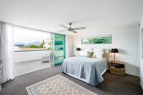 Photo of property in 15 Faulks Terrace, Wanaka, 9305