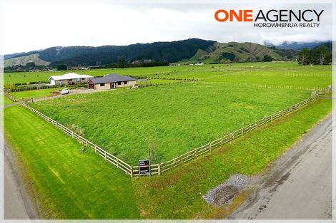 Photo of property in 7 Oriwa Lane, Levin, 5571