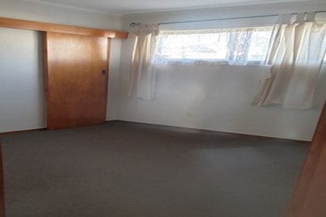 Photo of property in 121a Russell Road, Manurewa, Auckland, 2102