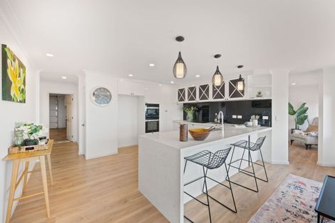 Photo of property in 216 Whitford Road, Shamrock Park, Auckland, 2016