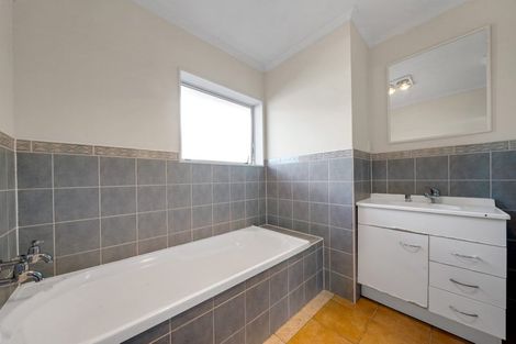 Photo of property in 29 Tilberg Street, Favona, Auckland, 2024