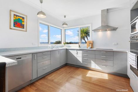 Photo of property in 117 Messines Road, Karori, Wellington, 6012