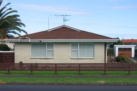 Photo of property in 1/99 Carruth Road, Papatoetoe, Auckland, 2025