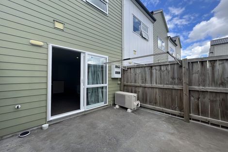 Photo of property in 23/10u Burrows Place, Frankton, Hamilton, 3204