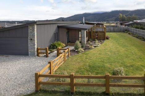 Photo of property in 13 Sentinel Drive, Lake Hawea, Wanaka, 9382