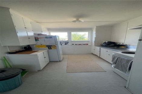 Photo of property in 56 Daphne Street, Outer Kaiti, Gisborne, 4010