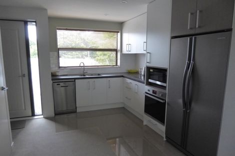 Photo of property in 8u1 Thatcher Crescent, Crofton Downs, Wellington, 6035