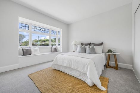 Photo of property in 167 Centaurus Road, Saint Martins, Christchurch, 8022