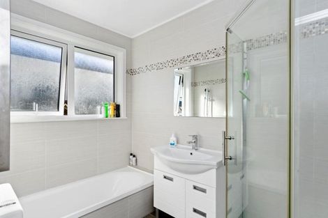 Photo of property in 117a Simpson Road, Papamoa Beach, Papamoa, 3118