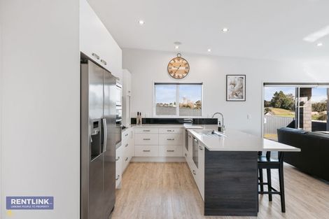 Photo of property in 11 Inlet Views, Bethlehem, Tauranga, 3110