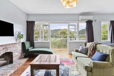 Photo of property in 105 Sunshine Avenue, Karori, Wellington, 6012