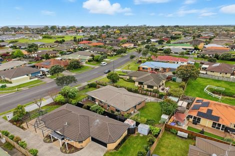 Photo of property in 680 Gloucester Road, Papamoa Beach, Papamoa, 3118
