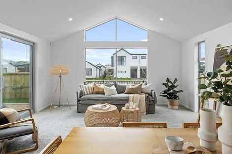 Photo of property in 3/1 Hebe Lane, Northwood, 8051