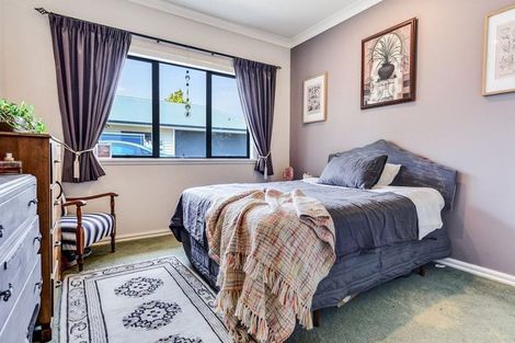 Photo of property in 143 Taylor Street, Cambridge, 3434