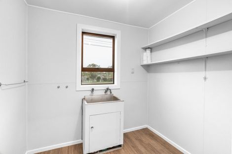 Photo of property in 25 Clifden Highway, Tuatapere, 9620