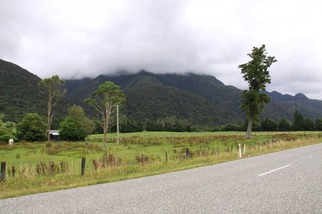 Photo of property in 1425 Lake Brunner Road, Inchbonnie, 7875