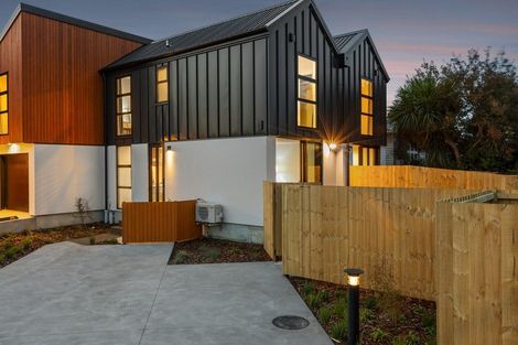 Photo of property in 2/31 Cleveland Street, Edgeware, Christchurch, 8013