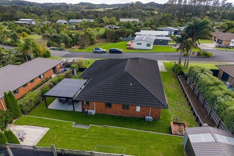 Photo of property in 5 Riverglen Drive, Haruru, 0204