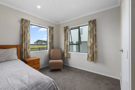 Photo of property in 69 Waipipi Wharf Road, Pollok, Waiuku, 2683