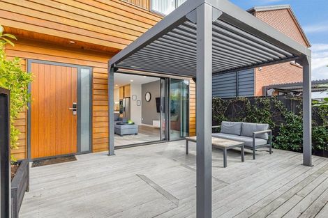 Photo of property in 3 Hea Road, Hobsonville, Auckland, 0616