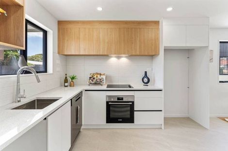 Photo of property in 2/18 Alexander Avenue, Papatoetoe, Auckland, 2025