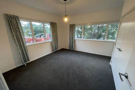 Photo of property in 33 Dominion Park Street, Johnsonville, Wellington, 6037
